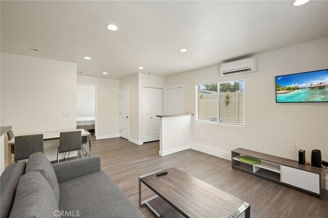 Building Photo - 11716 Paso Robles Ave