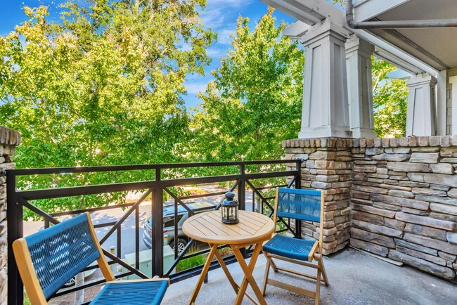 Building Photo - 5 Artisan Way