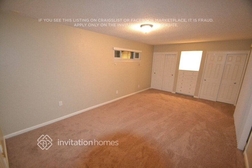 Building Photo - 9149 Thilow Dr