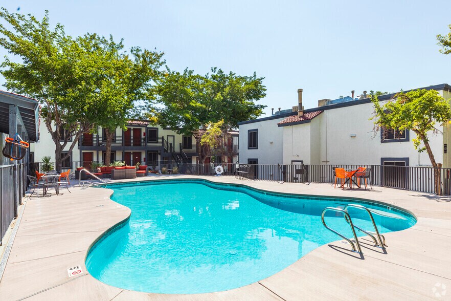 Rock Creek 3135 Comanche Rd NE Albuquerque NM 87107 Apartment Finder