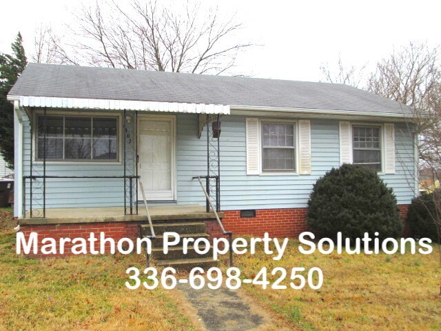 Building Photo - 1307 Vine St