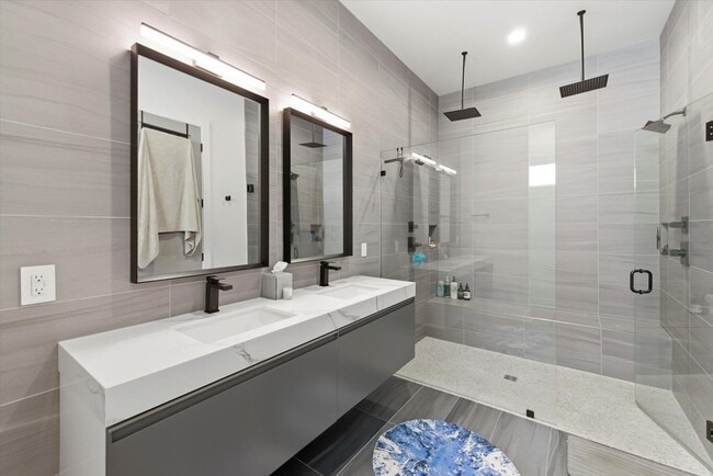 Building Photo - 2351 Lake Hall Rd