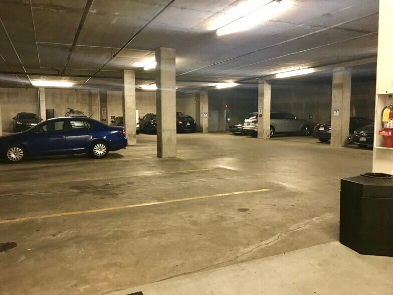 Building Photo - 230 E 300 S