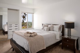 Building Photo - Channel View Apartments