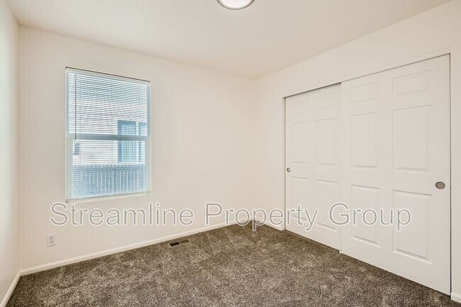 Building Photo - 5514 Laredo St