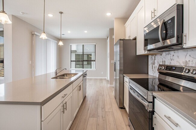 Building Photo - Beautiful 2 Bed 2 1/2 Townhome in Virginia Village