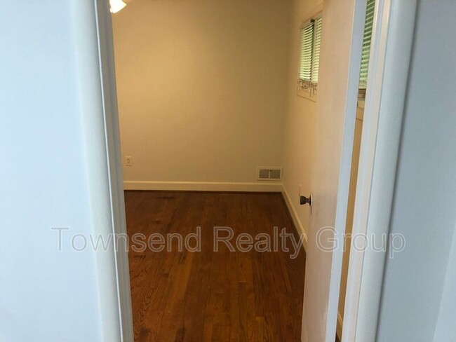 Building Photo - 1401 Byerly Ct
