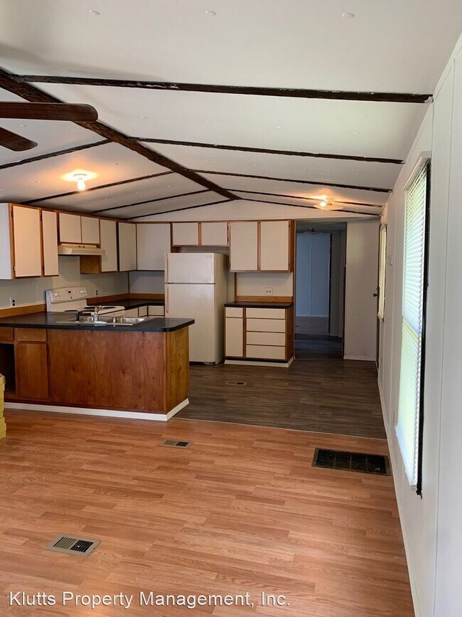 Building Photo - 2 br, 1.5 bath House - 608 John Fraley Drive