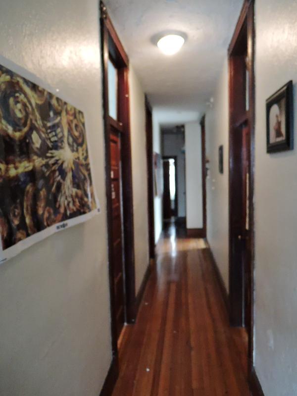 Building Photo - 35 Waverly St