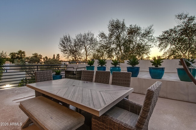 Building Photo - 4201 N Marshall Way