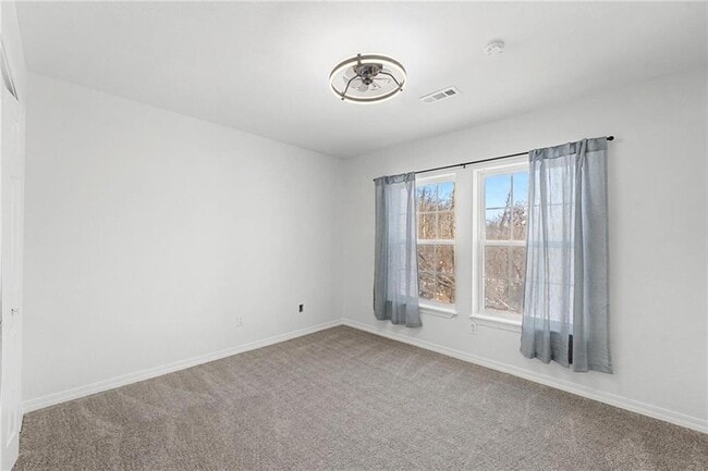 Building Photo - 13497 Walnut Valley Rd