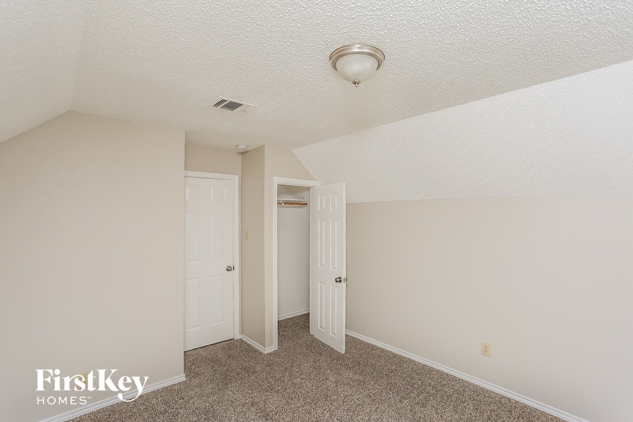 Building Photo - 11908 Metmora Ct