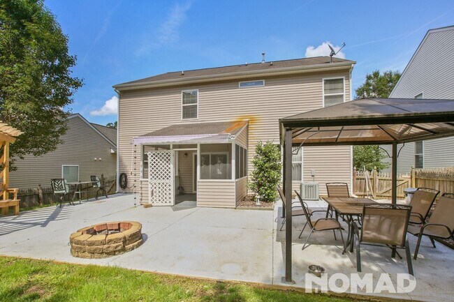 Building Photo - Spacious 4BR House in Indian Trail