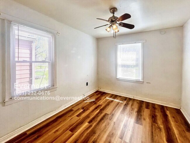 Building Photo - 1320 Adams St