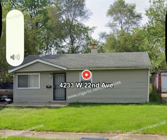 Building Photo - Cozy 3 Bedrooms • 1 Bathroom house in Gary, IN