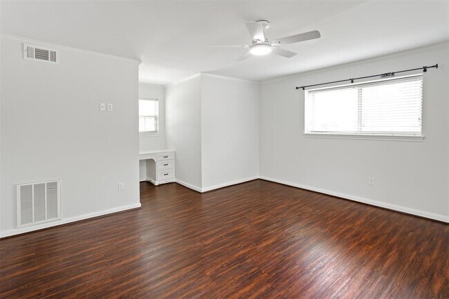 Building Photo - 4414 Belle Glade Dr