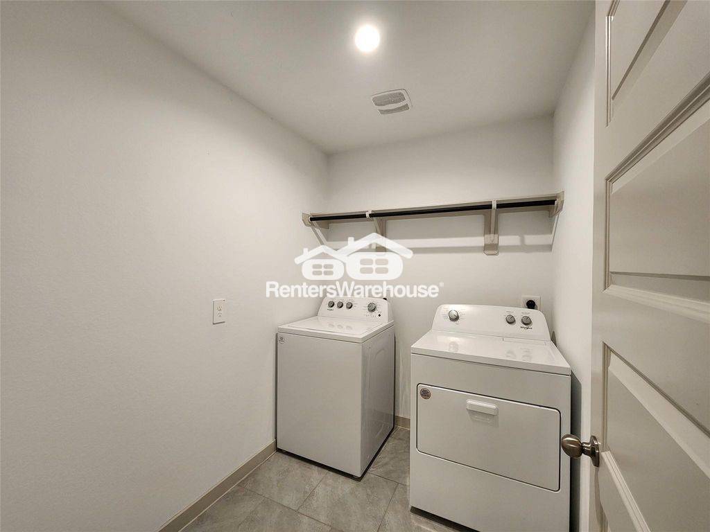 Building Photo - 4934 Natchez Trce