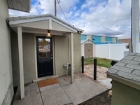 Building Photo - Great 1 Bd 1 Ba Remodeled Home