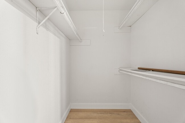 Building Photo - 602 W Castle Harbour Dr