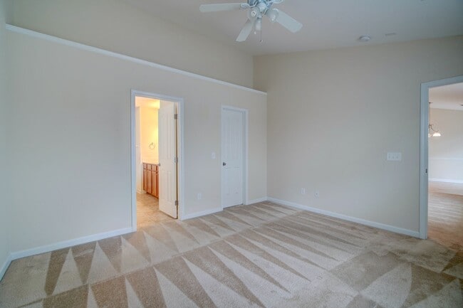 Building Photo - 3/BD - 2.5/BTH  Well Maintained Home in Li...