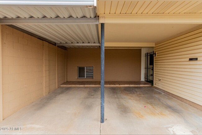 Building Photo - 5105 N Granite Reef Rd