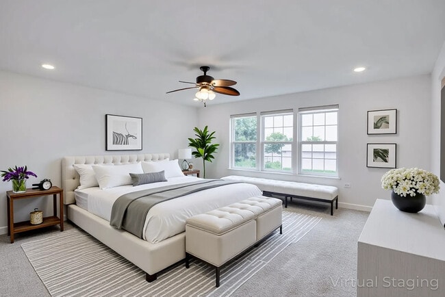 Building Photo - 205 Tinana St