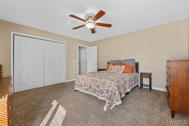 Building Photo - 302 Britanna Dr