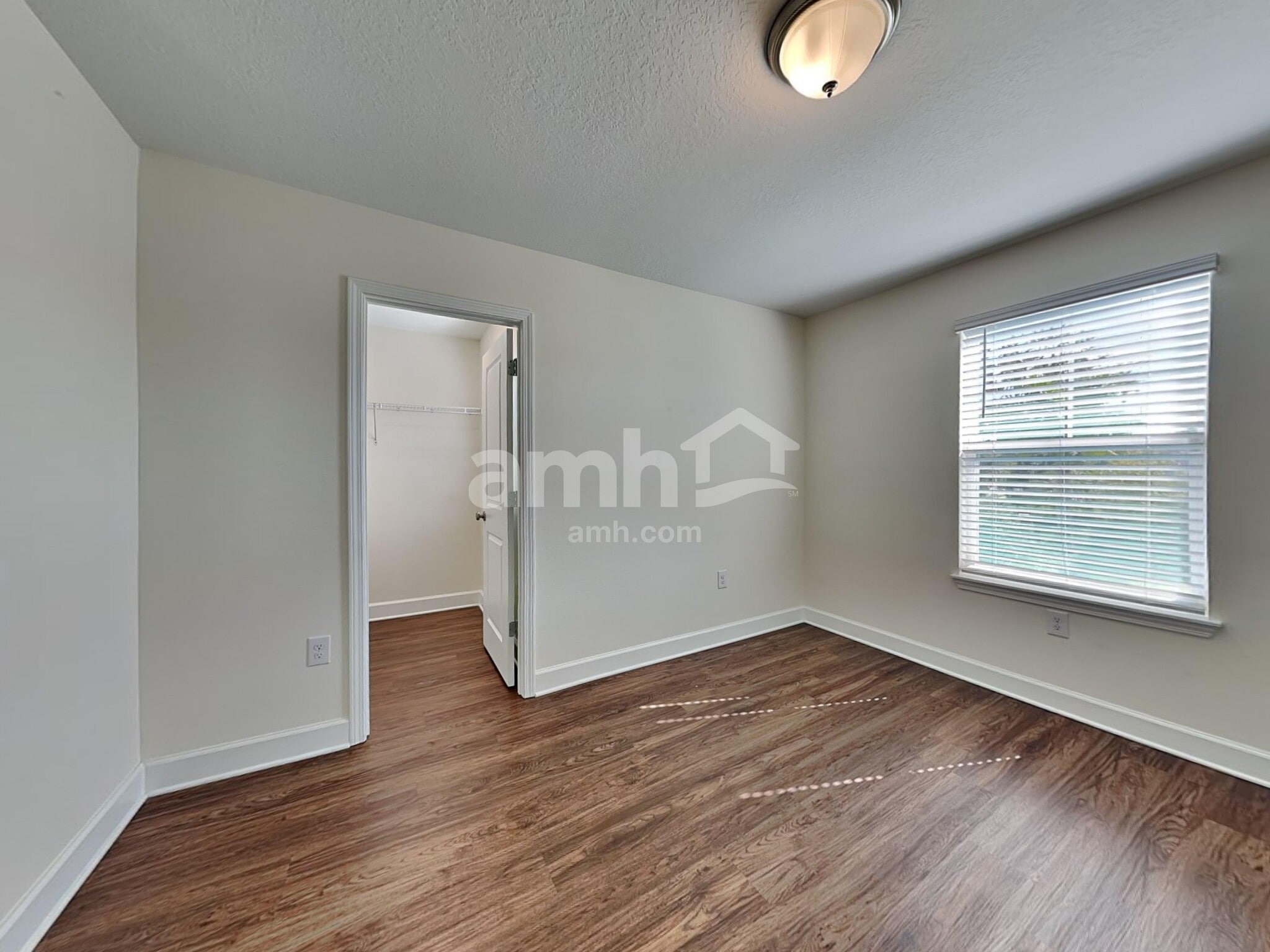 Building Photo - 6605 Hidden Rose Pl