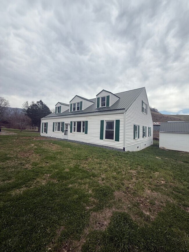 Building Photo - oliv3574