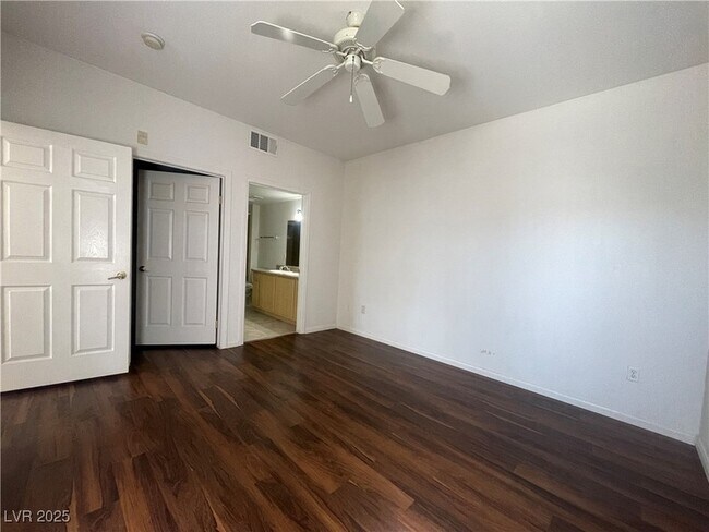 Building Photo - 8000 W Badura Ave