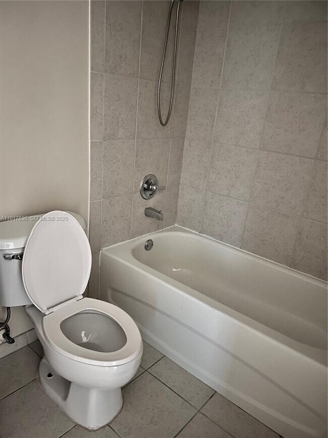 Building Photo - 140 S Dixie Hwy