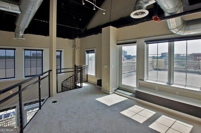 Building Photo - 264 19th St NW