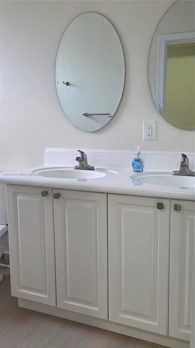 Building Photo - 5440 NW 107th Ave