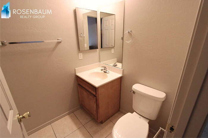 Building Photo - 13211 S Kin Cir