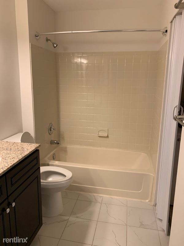 Building Photo - 2 br, 2 bath Condo - 8602 Tamarron Drive