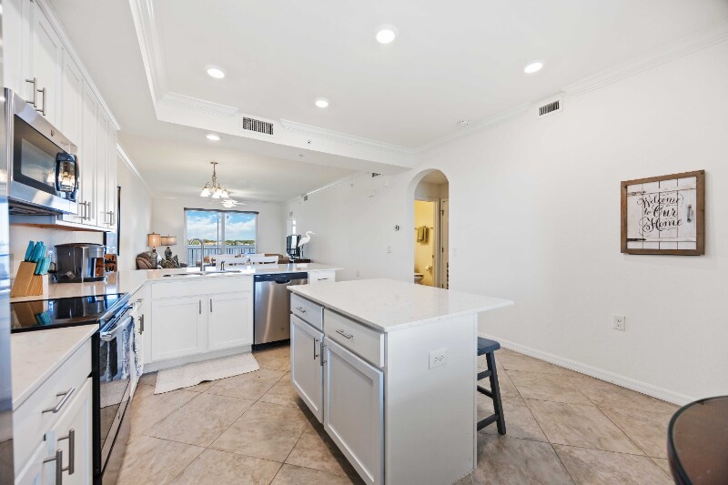 Building Photo - 1020 Tidewater Shores Loop
