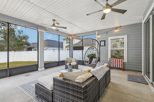 Building Photo - YOUR DREAM RENTAL HOME AWAITS!