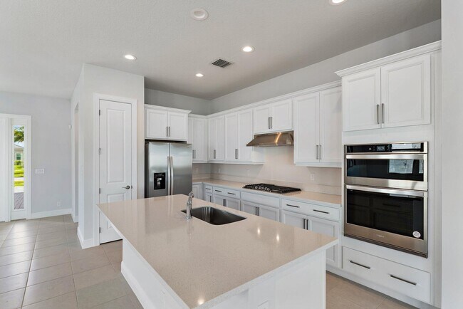 Building Photo - 12680 Nautilus Cir