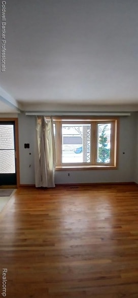 Building Photo - 30632 Ohmer Dr