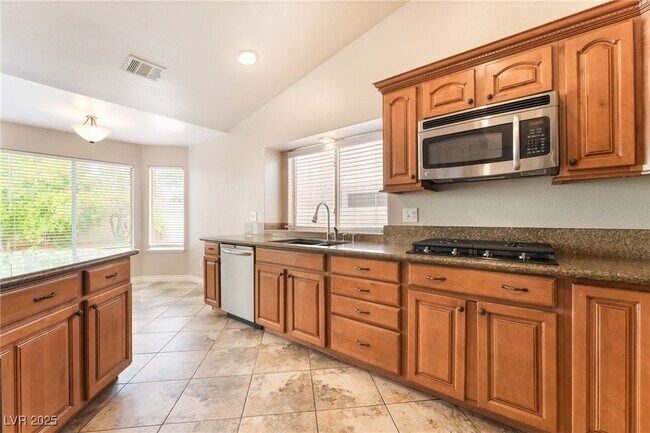 Building Photo - 8220 Desert Beach Dr