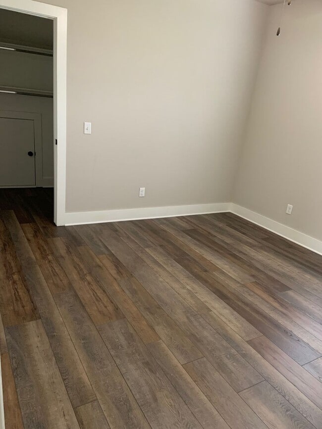 Building Photo - BEAUTIFUL HOME IN GREAT LOCATION!