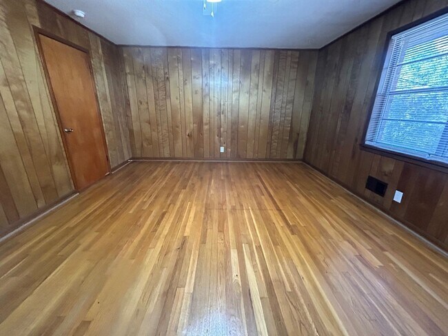 Building Photo - 1217 B Suber Street, Columbia, SC 29205