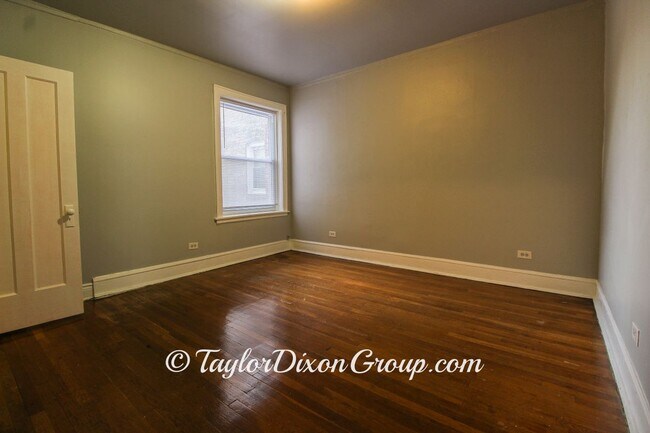 Building Photo - 6607 S Greenwood Ave