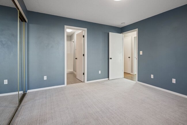 Building Photo - Ranch-Style 3 Bed / 2 Bath Single-Level Home in Hillsboro