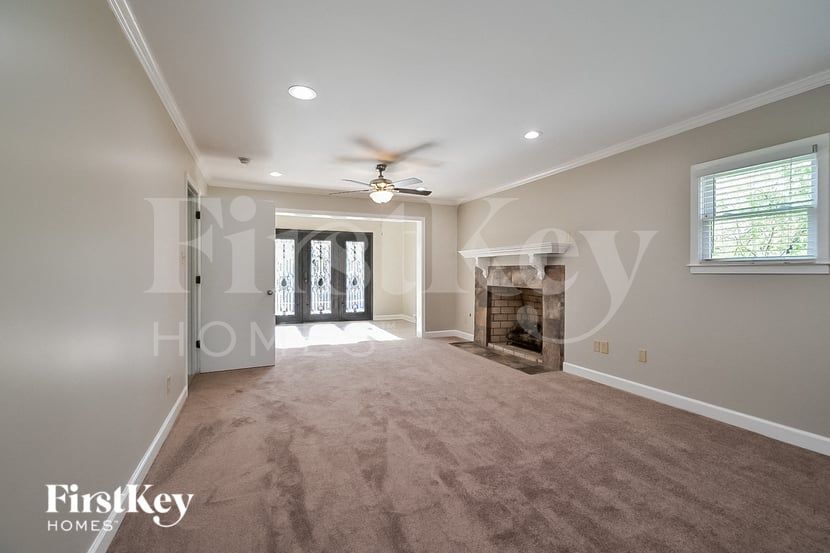 Building Photo - 1769 Great Oaks Cove