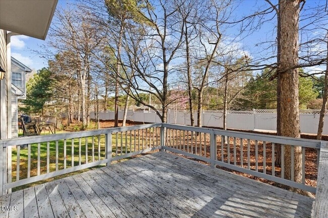 Building Photo - 102 Mint Hill Dr