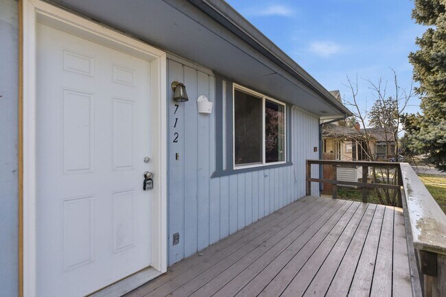 Building Photo - Newly Remodeled North Spokane Home – Convenient Location Near Parks & Shopping