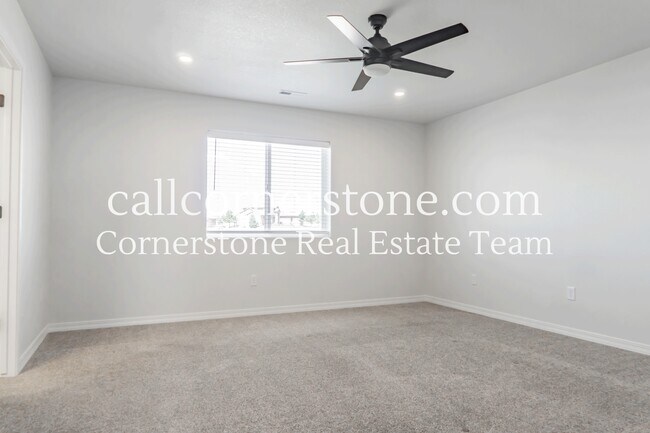 Building Photo - 8782 Beaverhead Cir