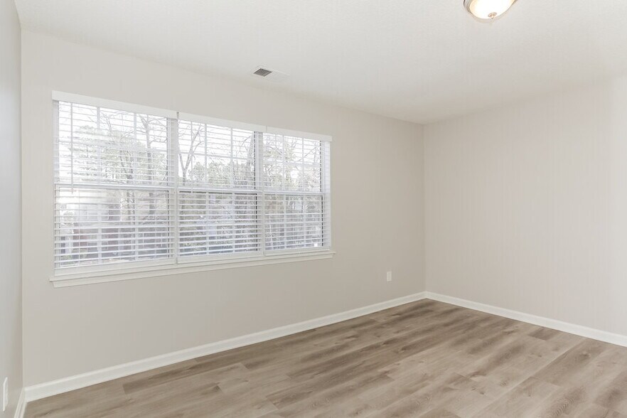 Building Photo - 12654 Tucker Crossing Ln