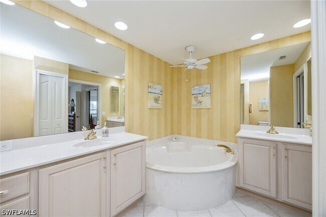 Building Photo - 8200 Saratoga Dr